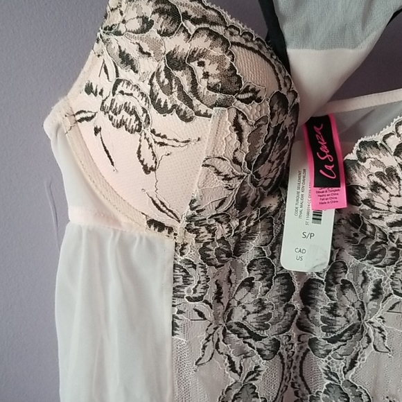 Lingerie set - Picture 5 of 8